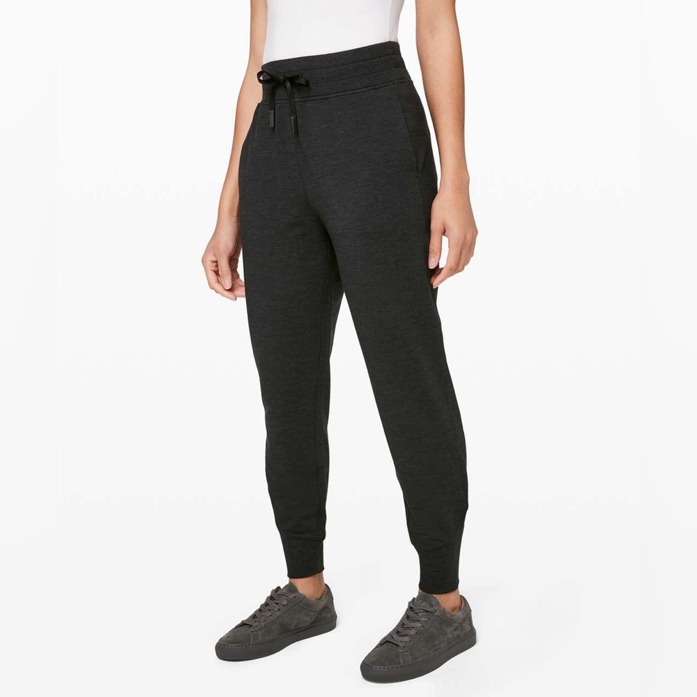 Lululemon Rest for Resilience Jogger